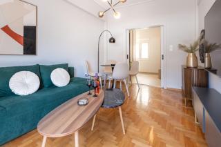 Boutique Koukaki Flat, Timeless & Serene - Atene - 2