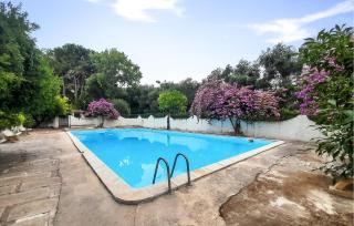 5 Bedroom Stunning Home In Vico Del Gargano - 0
