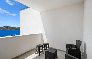 2 Bedroom Beautiful Apartment In Razanj - 9