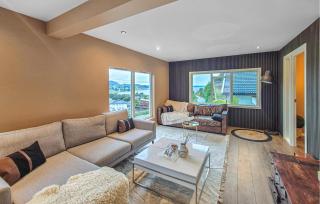 Stunning Home In Bokn With Wifi - 6