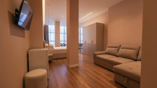 Sunset Boulevard Rooms - 7