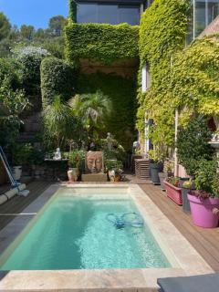 logement zen sur la colline aux mimosas - 5