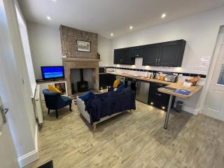 Mulberry Court At Hollins Mount - 174 Hollins Rd - Walsden - 8