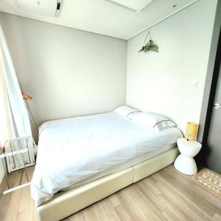 Jeina Healing Home - 9