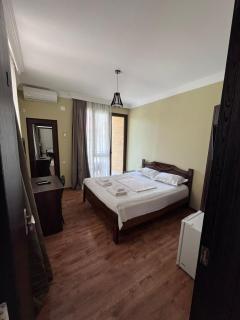 Madona Homestay - Kobuleti - 5