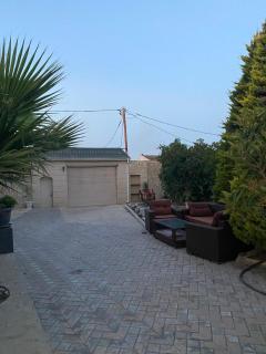 Merdekan GuestHouse - Mərdəkan - 0