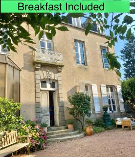L'Hotel de Hercé Chambre d'Hote - Mayenne - 0