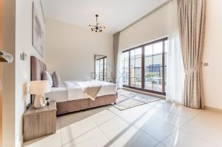 Spacious 4BR Plus Maids Villa, Near Avenue Mall, Cycle Park & Sports Complex - 15 Mins to Downtown Dubai, Nad Al Shiba Third by Deluxe Holiday Homes - 2