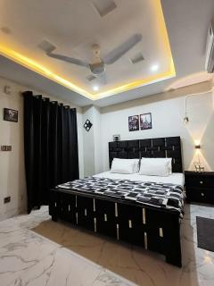 Entire place - Islamabad - 7