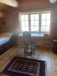 Stor velutstyrt laftehytte med usjenert uteplass, flott utsikt og Jacuzzi - Eggedal - 2