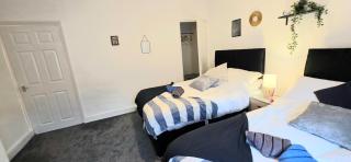 3-BR - Sleeps 5 - Contractors -WiFi - Barrow-in-Furness - 3