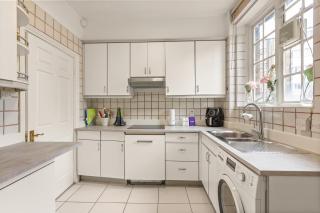 Charming 2BR Flat Steps from Hyde Park - Londra - 5