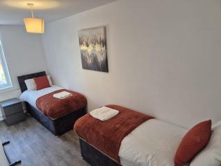 4 Bed Flat City Centre Coventry - 5