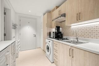 FIRST CLASS Studio Infinity Pool and Luxe Vibes - 6