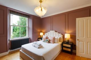 Sublime 1BD Retreat near Edinburgh City Centre - 6