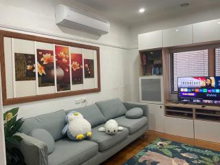 Oakleigh South Charm - 4