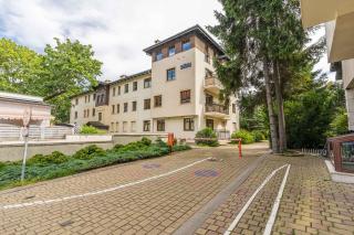 Imperial Apartments - Flora - 1