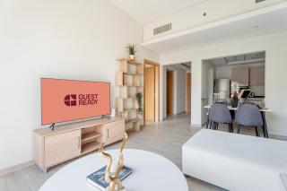 GuestReady – Relax Stay w Balcony & Pool View - 0