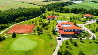 Bakony Resort - a Felnőttbarát Hotel - Szarvaskút Vendégpark - Zirc - 9