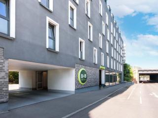 B&B Hotel Stuttgart-Bad Cannstatt - Stuttgart - 7