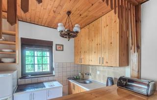 Pet Friendly Home In Boruja - Boruja - 5