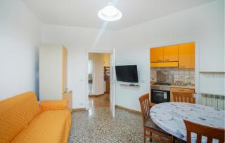 2 Bedroom Cozy Apartment In Savona - Savona - 4