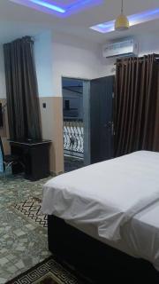 Slim Anyaiwe Apartments - Agbor - 2