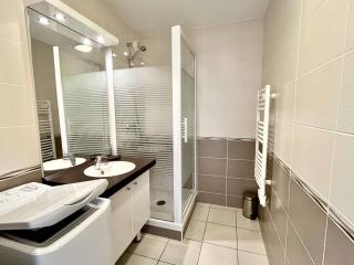 Étel - T2 moderne 42 m², proche plage, balcon sud, parking privé, animaux admis - FR-1-479-166 - 2
