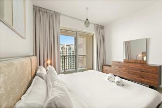 FIRST CLASS 1BR Modern Urban Retreat - 6