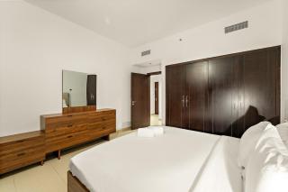 FIRST CLASS 1BR Modern Urban Retreat - 5