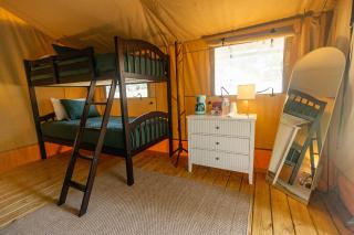 On The Lake #114 - Onalaska - 3