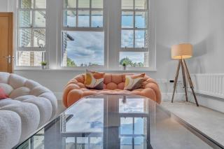 Charming Mill Hill Retreat with Free Parking - Mill Hill - 1