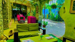 parachichi house Bed and Breakfast - 9