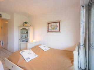 Carnac: Appartement 2P avec Terrasse, Parking, 3 Pers, proche Plages - FR-1-477-267 - 2