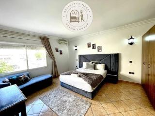 Merry Studio Hotel - 7