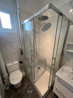 Logement moderne, prêt à vivre - 6