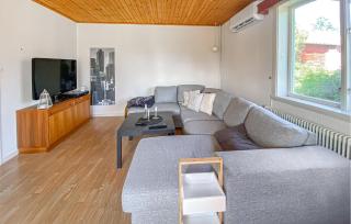 2 Bedroom Stunning Home In Habbestorp - 7