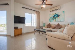 Large Private Terrace & Expansive Views - 5