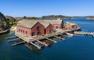 Awesome Home In Søgne With Wifi - 2