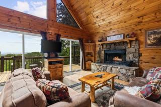 Mountain Views-Hot Tub-Games-Pool & Foosball - 1