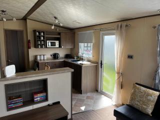 33 millennium gardens - Whitley Bay - 9