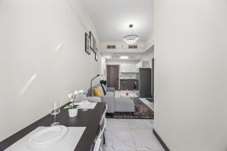Cosy Apartment in Dubailand near Global Village - 1