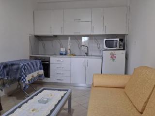 Cozy Apartment in Delvinë - Delvinë - 9