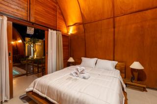 villa lumbung by adis villa, Cozy Wooden Stay, Shared pool - Darmasaba - 0