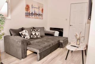 2 Bedroom Apartment Southsea - Sleeps 5 & Free Parking - Portsmouth - 9