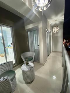 2BR Beach Apartment -Pool and Balcony- 4 Min to Beach - 3