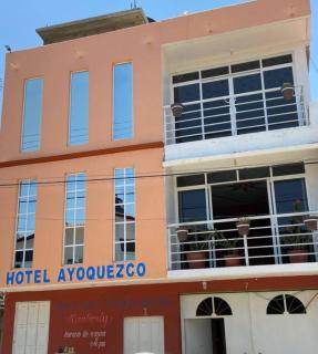 HOTEL AYOQUEZCO a - - 0