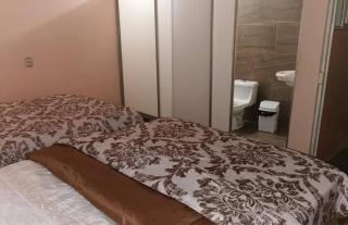 HOTEL AYOQUEZCO a - - 3