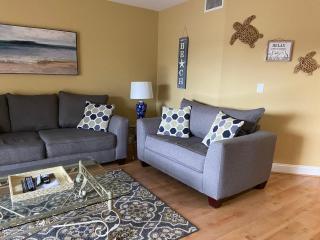 Beautiful and Spacious 2 Bedroom Courtside Villa! - Seabrook Island - 2