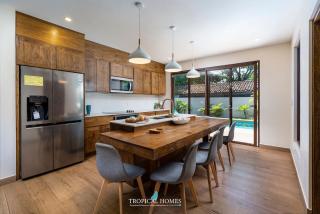 Casa Coralis - Stunning modern 3 BR, 3-half bath home in Playa Potrero - Potrero - 3
